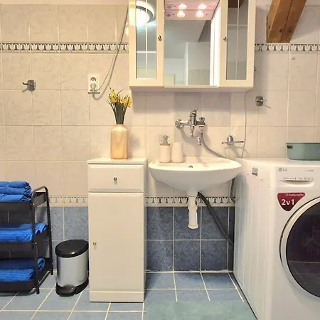 Loft Timonova, - Old Town Apartment